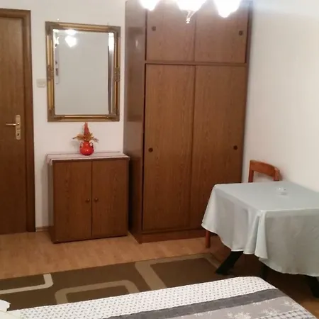 Fiume Apartment *