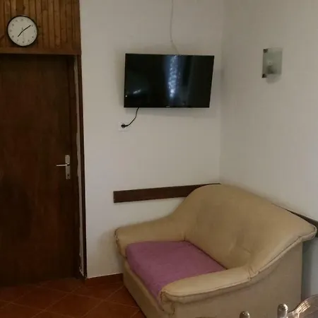 Fiume Apartment